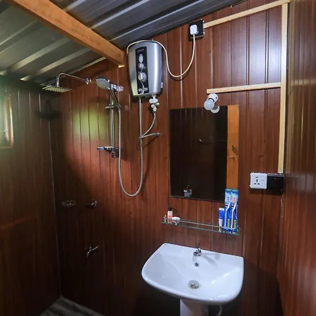Lion Wood Treehouse Talkote Exterior photo